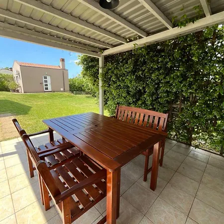 Holiday Home Pula Póla