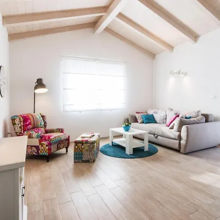 Villa Holiday Home Pula Póla