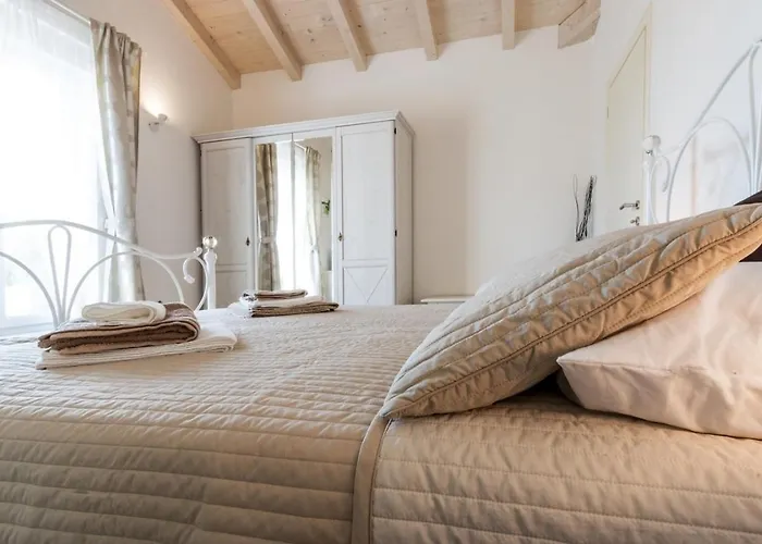 Holiday Home Pula Vila