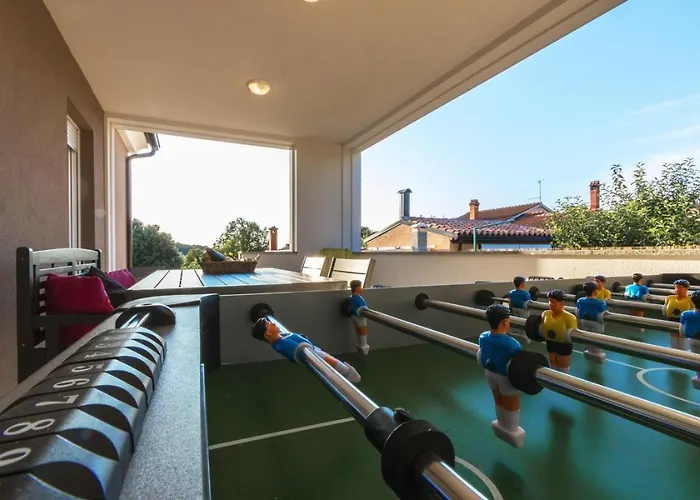 Holiday Home Pula Pula