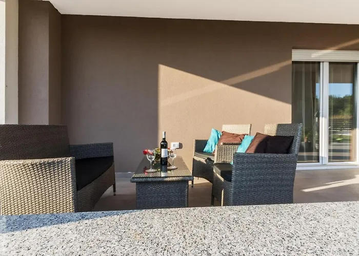 Holiday Home Pula Βίλα *