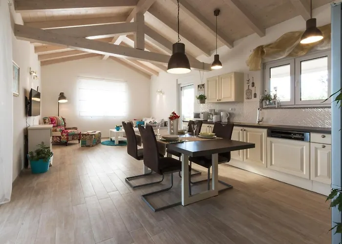 Βίλα Holiday Home Pula